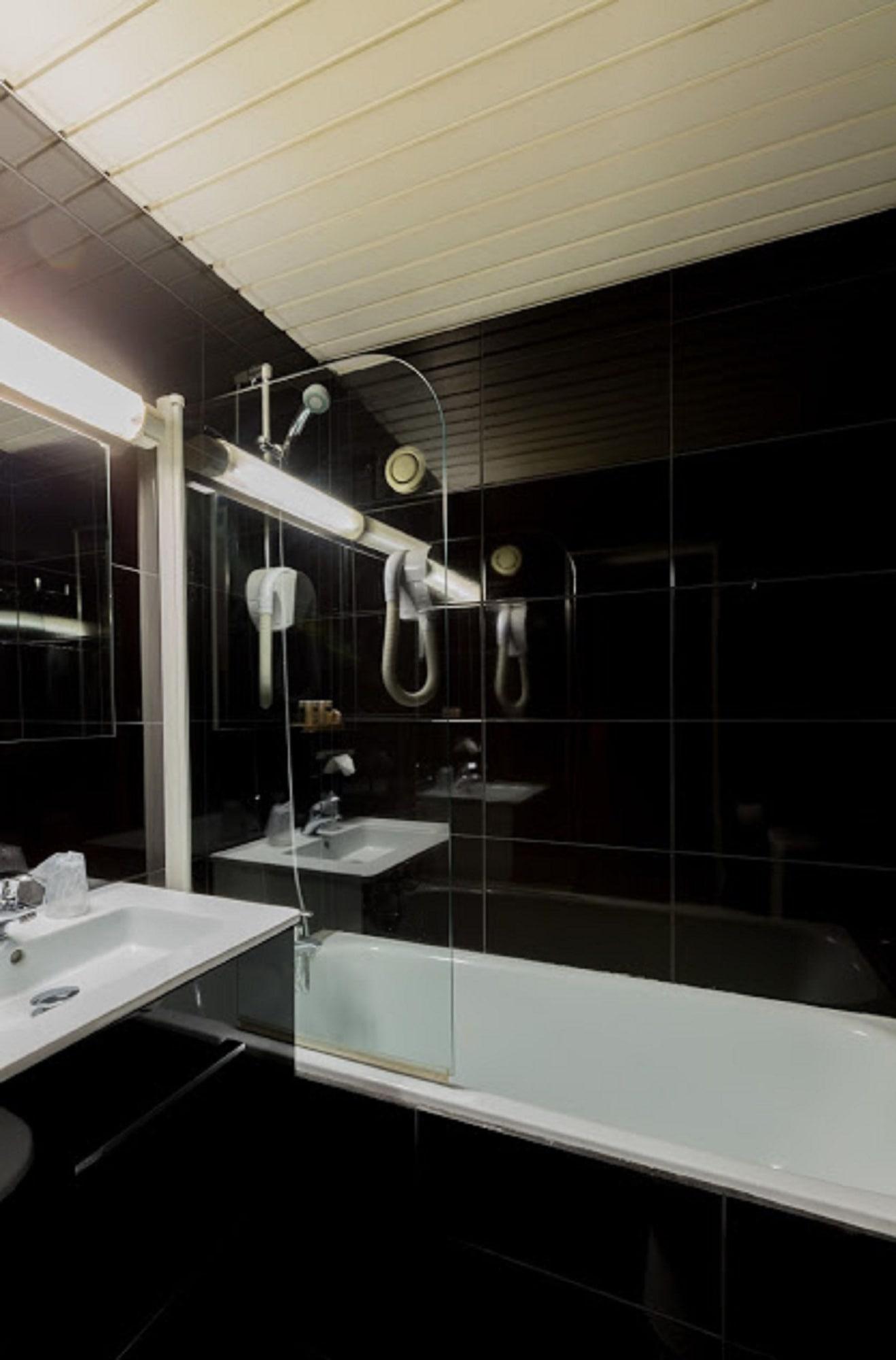 פריז Hotel Du Leman מראה חיצוני תמונה